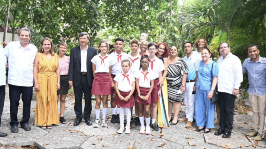 Cuban students celebrate Vietnam – Cuba friendship through writing, art contest
